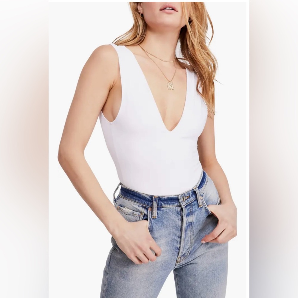 Free People Intimately Keep it Sleek Deep V Bodysuit in Rose | Medium